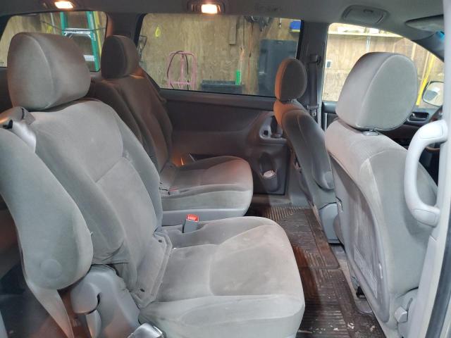 Photo 11 from auction – 2005 TOYOTA SIENNA CE with VIN 5TDZA23C45S287353