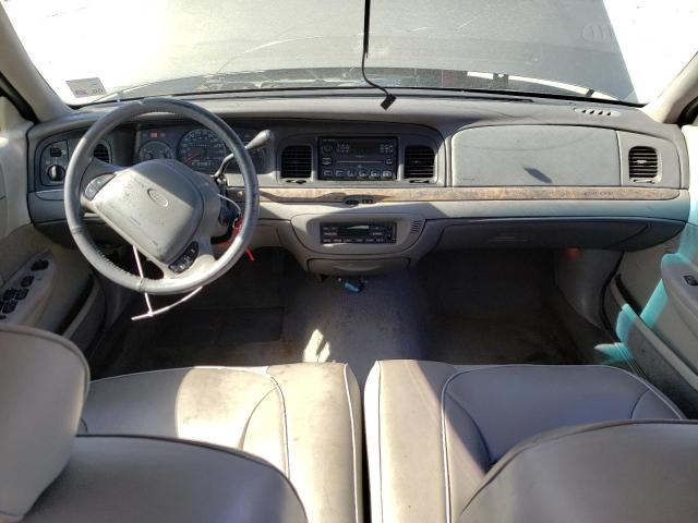 Photo 8 from auction – 2000 FORD CROWN VICT with VIN 2FAFP74W3YX138289