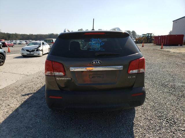 Photo 6 from auction – 2013 KIA SORENTO EX with VIN 5XYKU4A28DG354725