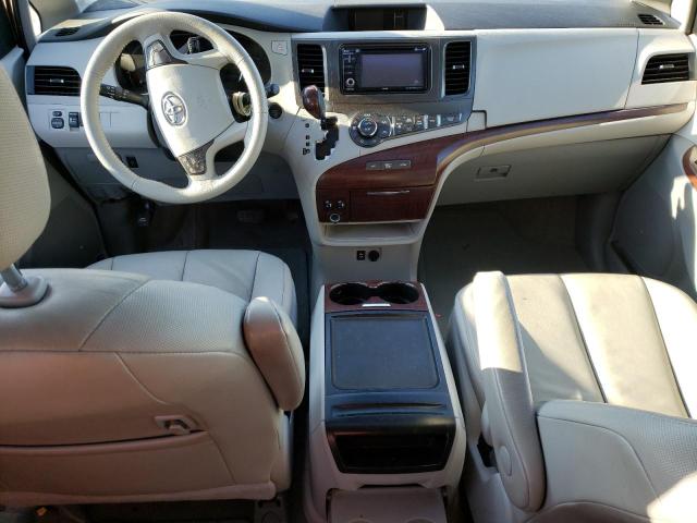 Photo 8 from auction – 2013 TOYOTA SIENNA XLE with VIN 5TDYK3DC0DS303558