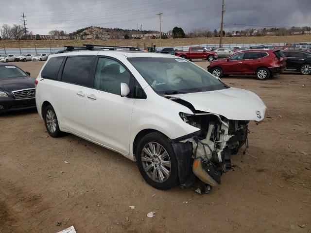 Photo 4 from auction – 2011 TOYOTA SIENNA XLE with VIN 5TDYK3DC3BS026062