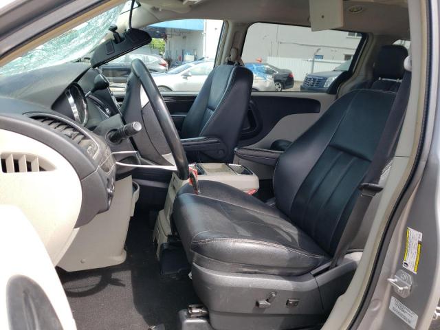 Photo 7 from auction – 2016 CHRYSLER TOWN & COU with VIN 2C4RC1BG5GR228946