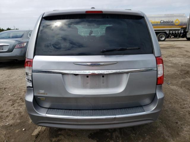 Photo 6 from auction – 2016 CHRYSLER TOWN & COU with VIN 2C4RC1BG5GR228946