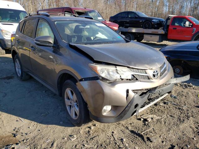 Photo 4 from auction – 2014 TOYOTA RAV4 XLE with VIN JTMRFREV2ED082280