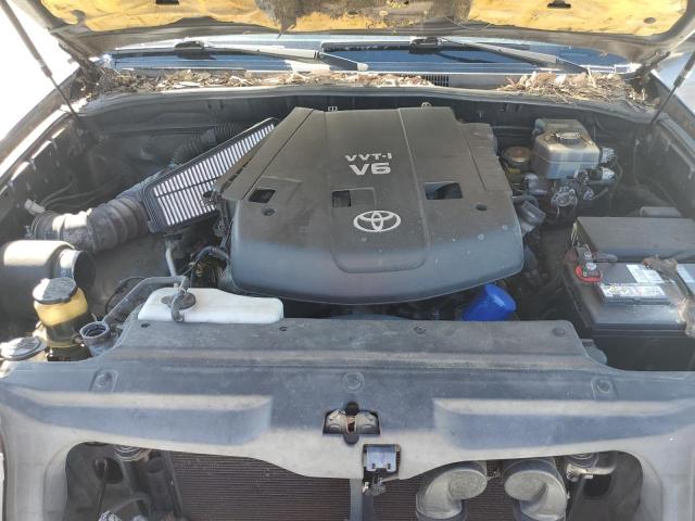 Photo 12 from auction – 2004 TOYOTA 4RUNNER SR with VIN JTEZU14R048016132