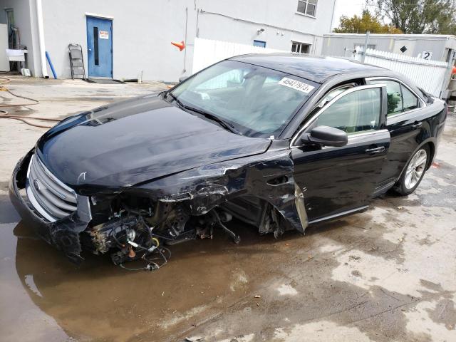 FORD TAURUS SE 2017 with VIN 1FAHP2D83HG124248 - Photo from auction