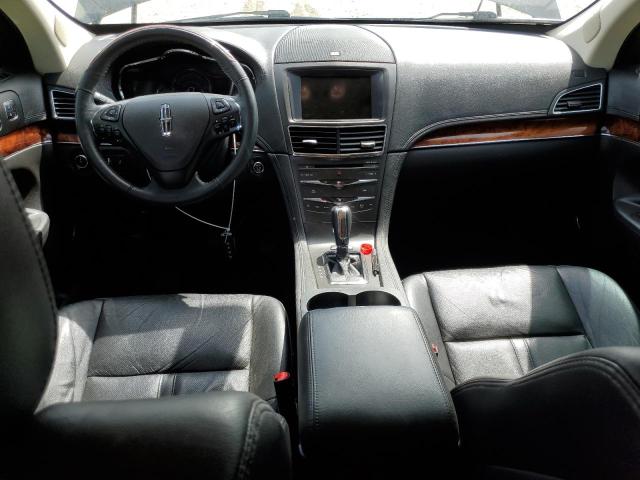 Photo 8 from auction – 2019 LINCOLN MKT with VIN 2LMHJ5ATXKBL03410