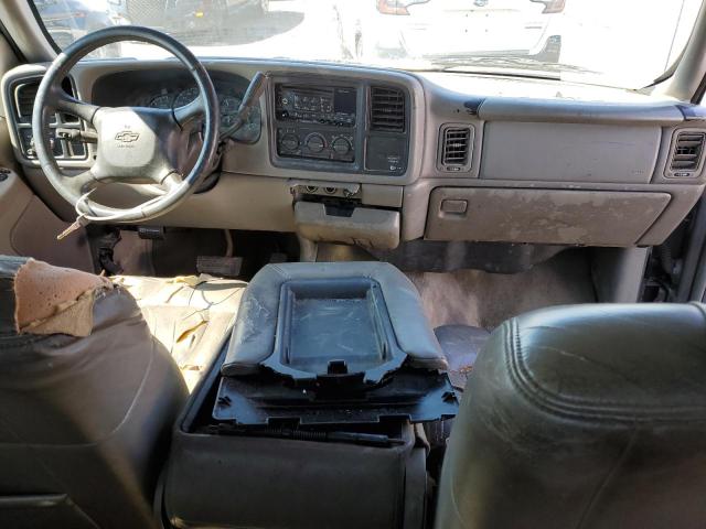 Photo 8 from auction – 2000 CHEVROLET SILVERADO with VIN 2GCEC19T2Y1146982
