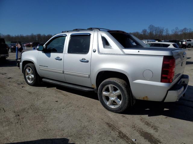 Photo 2 from auction – 2013 CHEVROLET AVALANCHE with VIN 3GNTKFE72DG369886