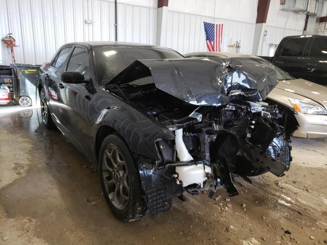 Photo 4 from auction – 2017 CHRYSLER 300 S with VIN 2C3CCAGGXHH572427