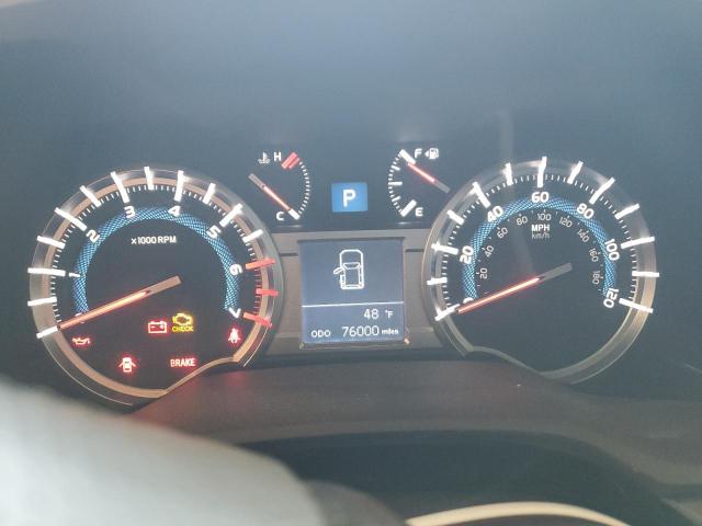 Photo 9 from auction – 2018 TOYOTA 4RUNNER SR with VIN JTEBU5JR9J5565662