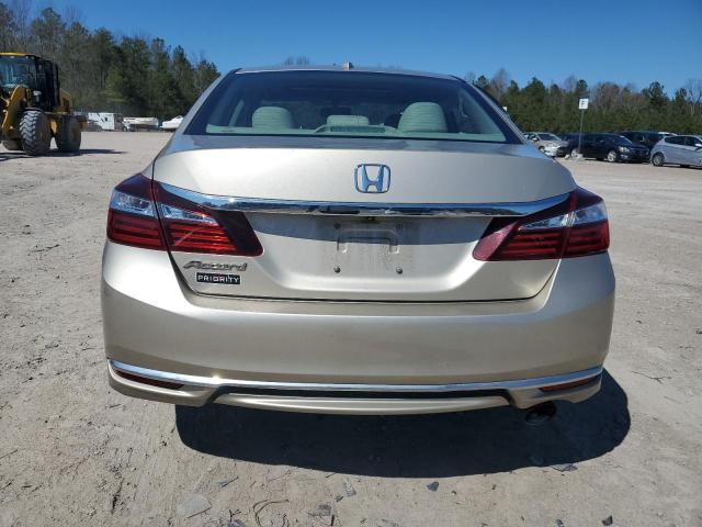 Photo 6 from auction – 2017 HONDA ACCORD EX with VIN 1HGCR2F71HA200573