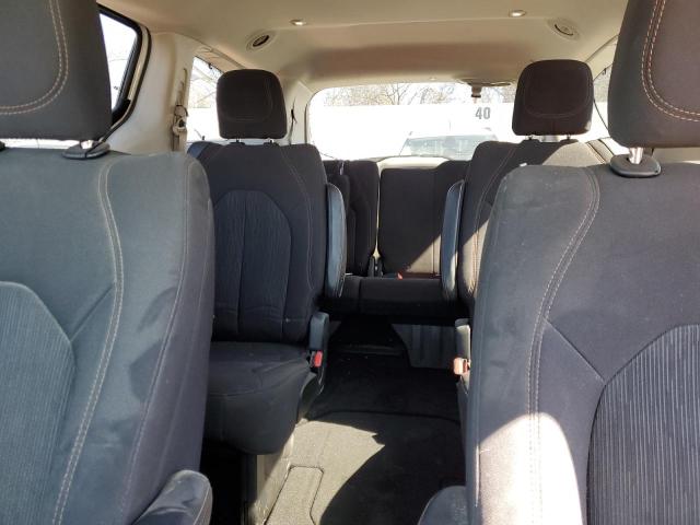 Photo 10 from auction – 2017 CHRYSLER PACIFICA T with VIN 2C4RC1BG2HR771351
