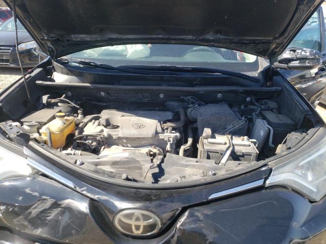 Photo 11 from auction – 2017 TOYOTA RAV4 LE with VIN 2T3BFREV1HW569379