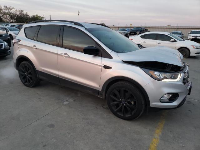 Photo 4 from auction – 2018 FORD ESCAPE SE with VIN 1FMCU0GD9JUC05784