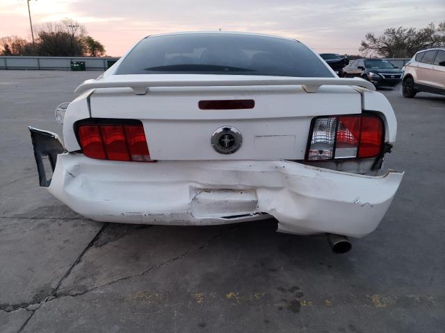 Photo 6 from auction – 2005 FORD MUSTANG with VIN 1ZVHT80N055210206