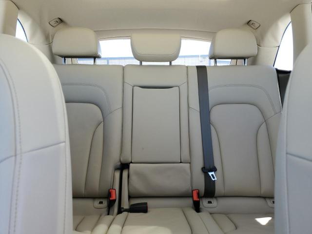 Photo 10 from auction – 2011 AUDI Q5 PREMIUM with VIN WA1DKBFP7BA025660