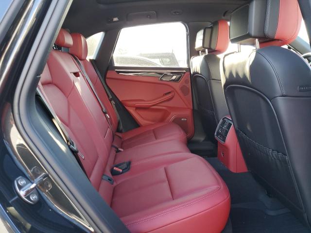 Photo 10 from auction – 2022 PORSCHE MACAN S with VIN WP1AG2A52NLB24006