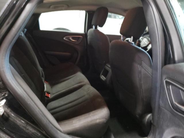 Photo 10 from auction – 2015 CHRYSLER 200 LIMITE with VIN 1C3CCCAB1FN602850