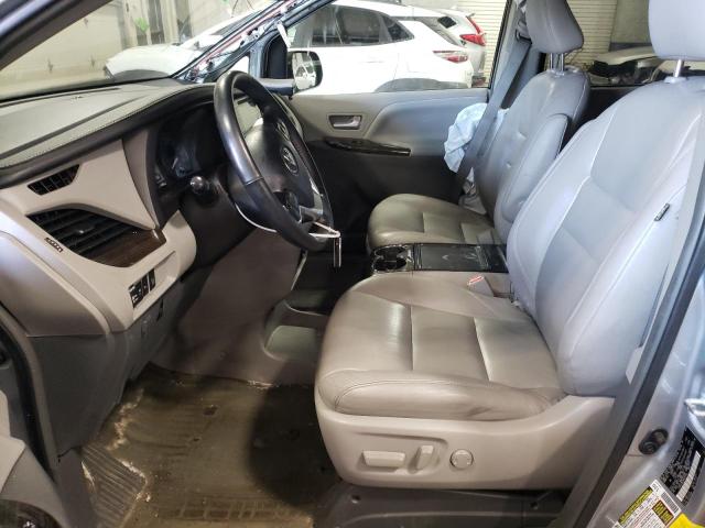 Photo 7 from auction – 2017 TOYOTA SIENNA XLE with VIN 5TDYZ3DCXHS767944