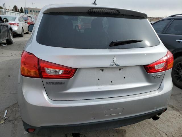 Zdjęcie 6 z aukcji – 2013 MITSUBISHI OUTLANDER z VIN 4A4AR4AU5DE004047