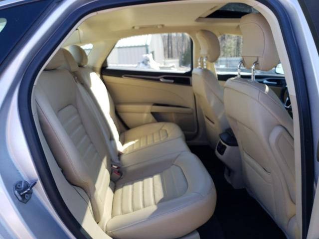 Photo 10 from auction – 2013 FORD FUSION SE with VIN 3FA6P0HR2DR270626