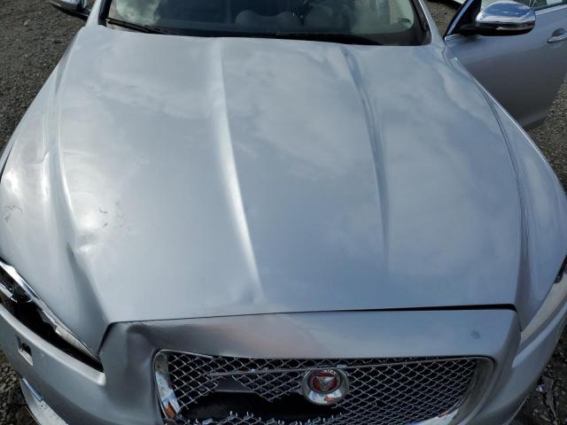 Photo 11 from auction – 2015 JAGUAR XJ with VIN SAJWA1CZ0F8V81230