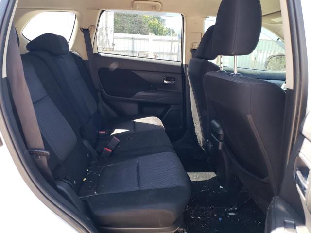 Photo 11 from auction – 2014 MITSUBISHI OUTLANDER with VIN JA4AD3A33EZ011106