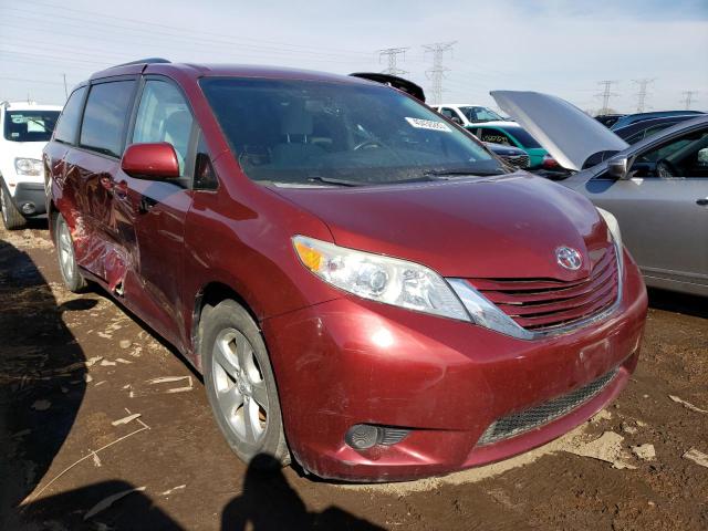 Photo 4 from auction – 2016 TOYOTA SIENNA LE with VIN 5TDKK3DC5GS692739