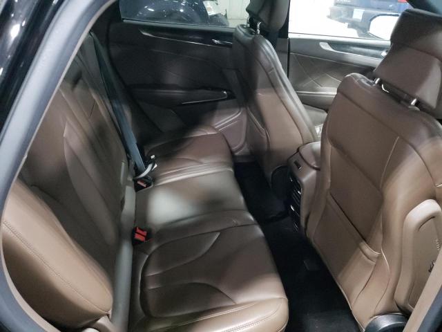 Photo 11 from auction – 2017 LINCOLN MKC RESERV with VIN 5LMTJ3DH3HUL04027