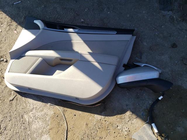 Photo 12 from auction – 2019 FORD FUSION SE with VIN 3FA6P0HD8KR145910