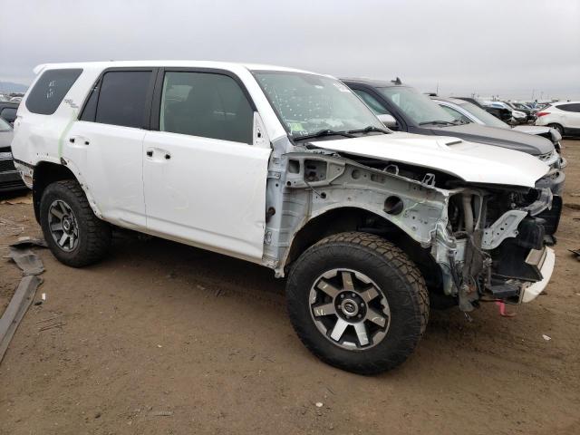 Photo 4 from auction – 2017 TOYOTA 4RUNNER SR with VIN JTEBU5JR0H5457442