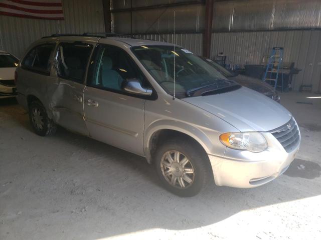 Photo 4 from auction – 2007 CHRYSLER TOWN & COU with VIN 2A4GP54L67R167890