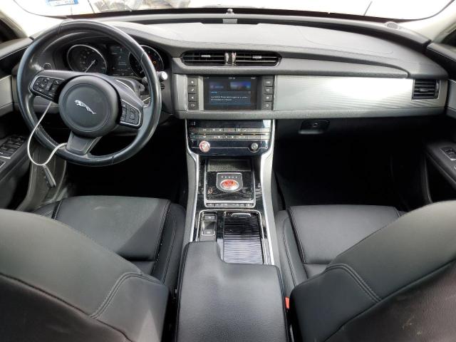 Photo 8 from auction – 2017 JAGUAR XF PREMIUM with VIN SAJBD4BV8HCY32470