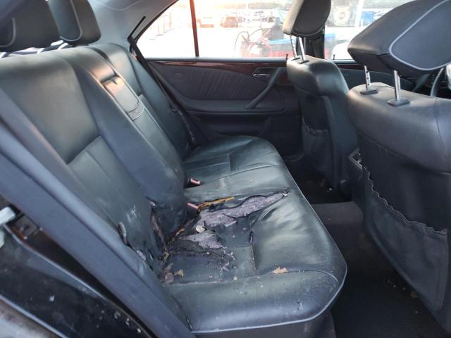 Photo 10 from auction – 2000 MERCEDES-BENZ E 320 with VIN WDBJF65J9YA978489