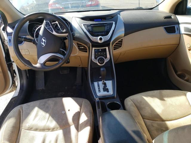Photo 8 from auction – 2012 HYUNDAI ELANTRA GL with VIN 5NPDH4AE4CH135291
