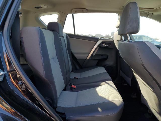 Photo 11 from auction – 2015 TOYOTA RAV4 XLE with VIN 2T3WFREV7FW140228