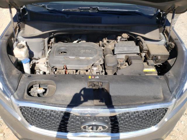 Photo 11 from auction – 2017 KIA SORENTO LX with VIN 5XYPG4A38HG210880
