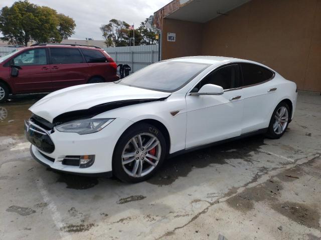 TESLA MODEL S 2013 with VIN 5YJSA1CG8DFP27639 - Photo from auction