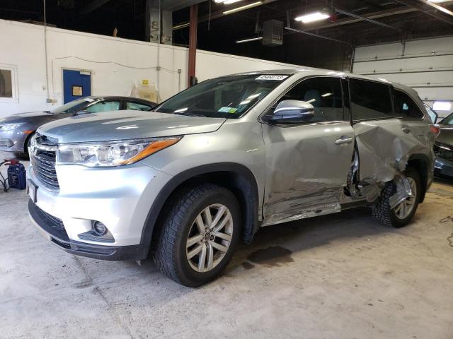 TOYOTA HIGHLANDER 2016 with VIN 5TDBKRFH8GS245382 - Photo from auction
