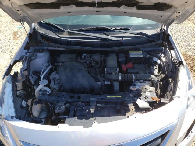 Photo 11 from auction – 2017 NISSAN VERSA S with VIN 3N1CN7AP6HL822516