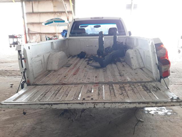 Photo 6 from auction – 2005 CHEVROLET SILVERADO with VIN 1GCEC14V35E305723