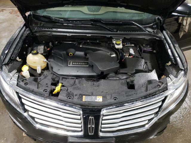 Photo 12 from auction – 2017 LINCOLN MKC RESERV with VIN 5LMTJ3DH3HUL04027