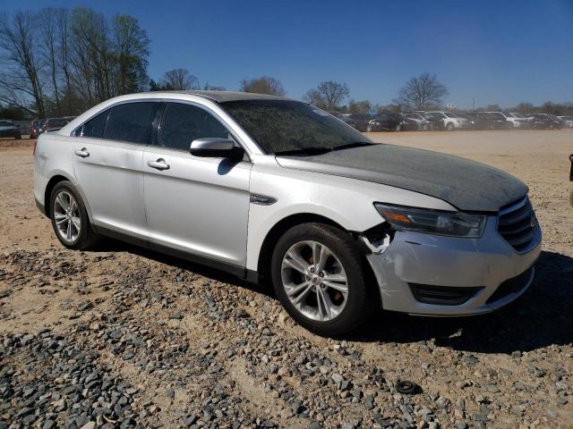 Photo 4 from auction – 2014 FORD TAURUS SEL with VIN 1FAHP2E89EG169687