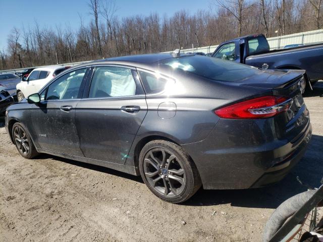 Photo 2 from auction – 2019 FORD FUSION TIT with VIN 3FA6P0RU6KR187488