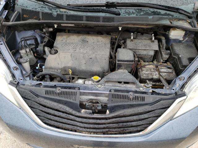 Photo 12 from auction – 2013 TOYOTA SIENNA LE with VIN 5TDKK3DC3DS346717
