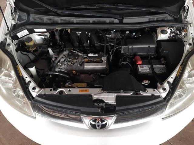 Photo 12 from auction – 2008 TOYOTA SIENNA XLE with VIN 5TDBK22C08S012101
