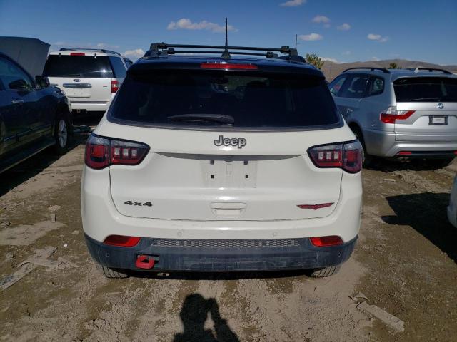 Photo 6 from auction – 2018 JEEP COMPASS TR with VIN 3C4NJDDB8JT315431