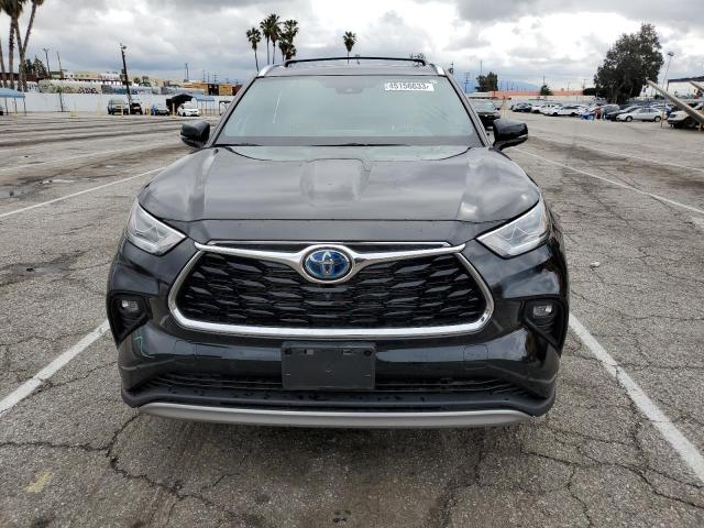Photo 5 from auction – 2021 TOYOTA HIGHLANDER with VIN 5TDEBRCH9MS050727