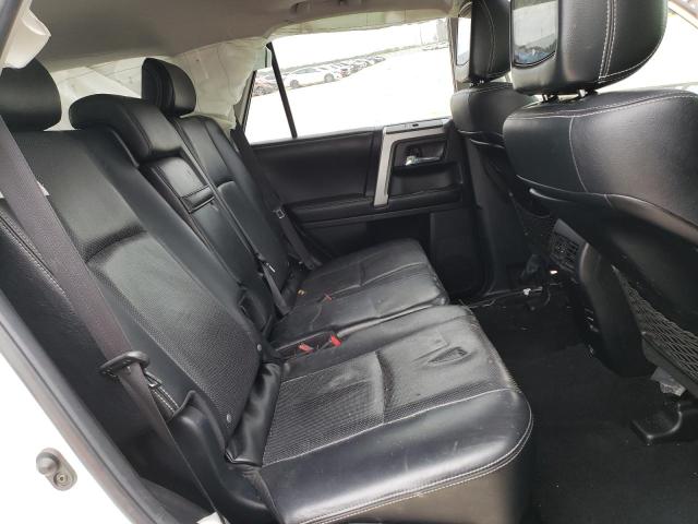 Photo 11 from auction – 2014 TOYOTA 4RUNNER SR with VIN JTEBU5JR2E5171314